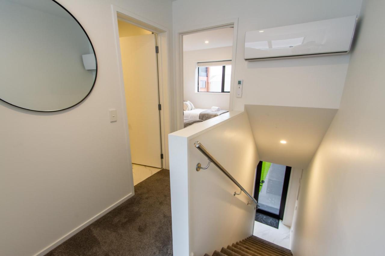 New Sophisticated City Pad Apartment Christchurch Exterior foto